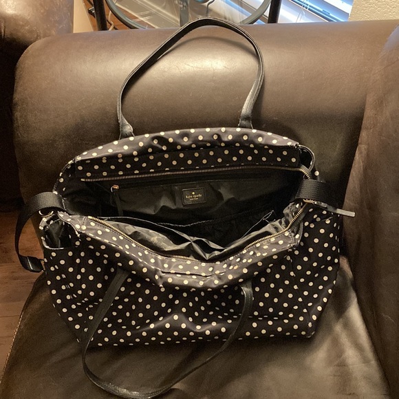 Black and white polka dot Kate Spade shoulder bag - Picture 2 of 4